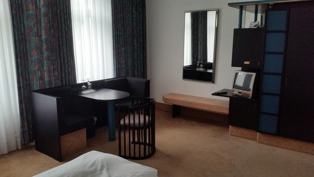 Hotel Bitterfelder Hof المظهر الخارجي الصورة