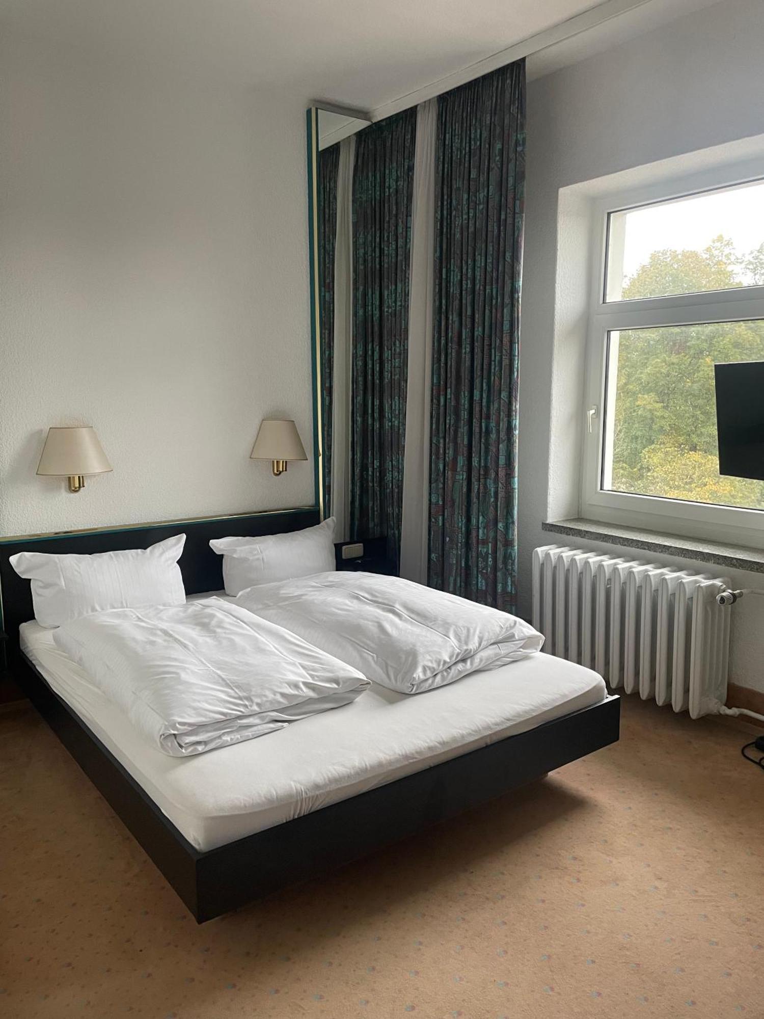 Hotel Bitterfelder Hof المظهر الخارجي الصورة