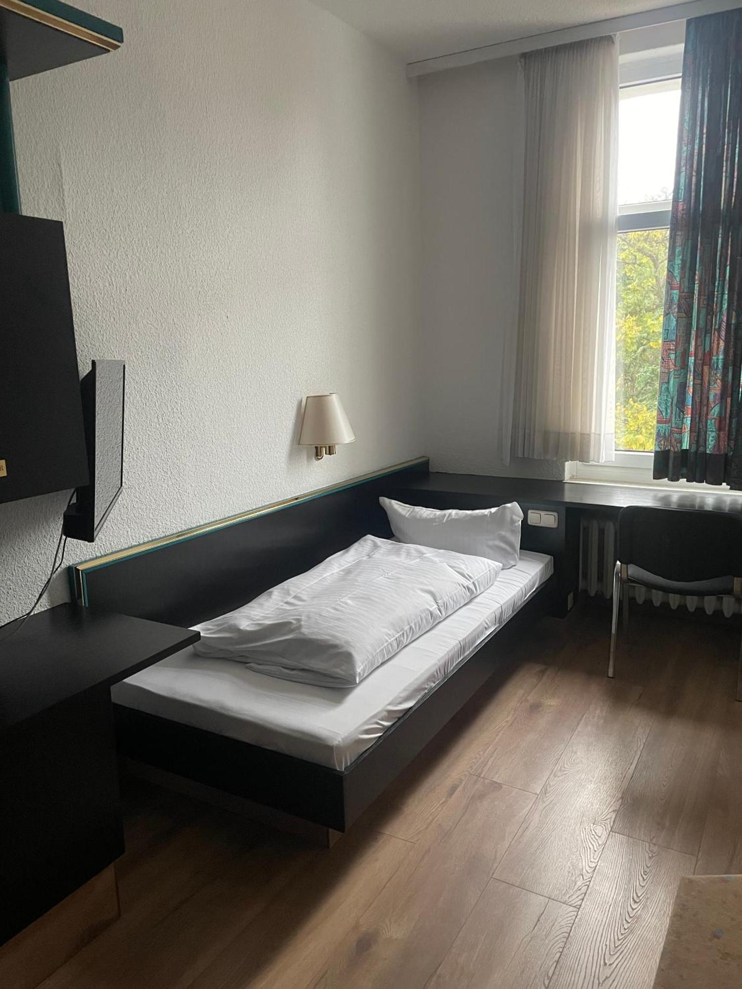 Hotel Bitterfelder Hof المظهر الخارجي الصورة