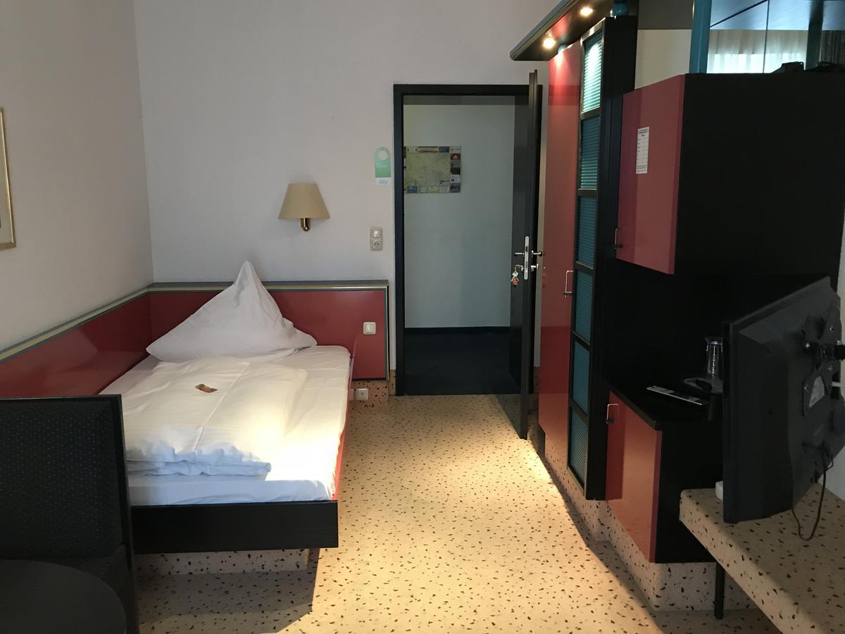 Hotel Bitterfelder Hof المظهر الخارجي الصورة